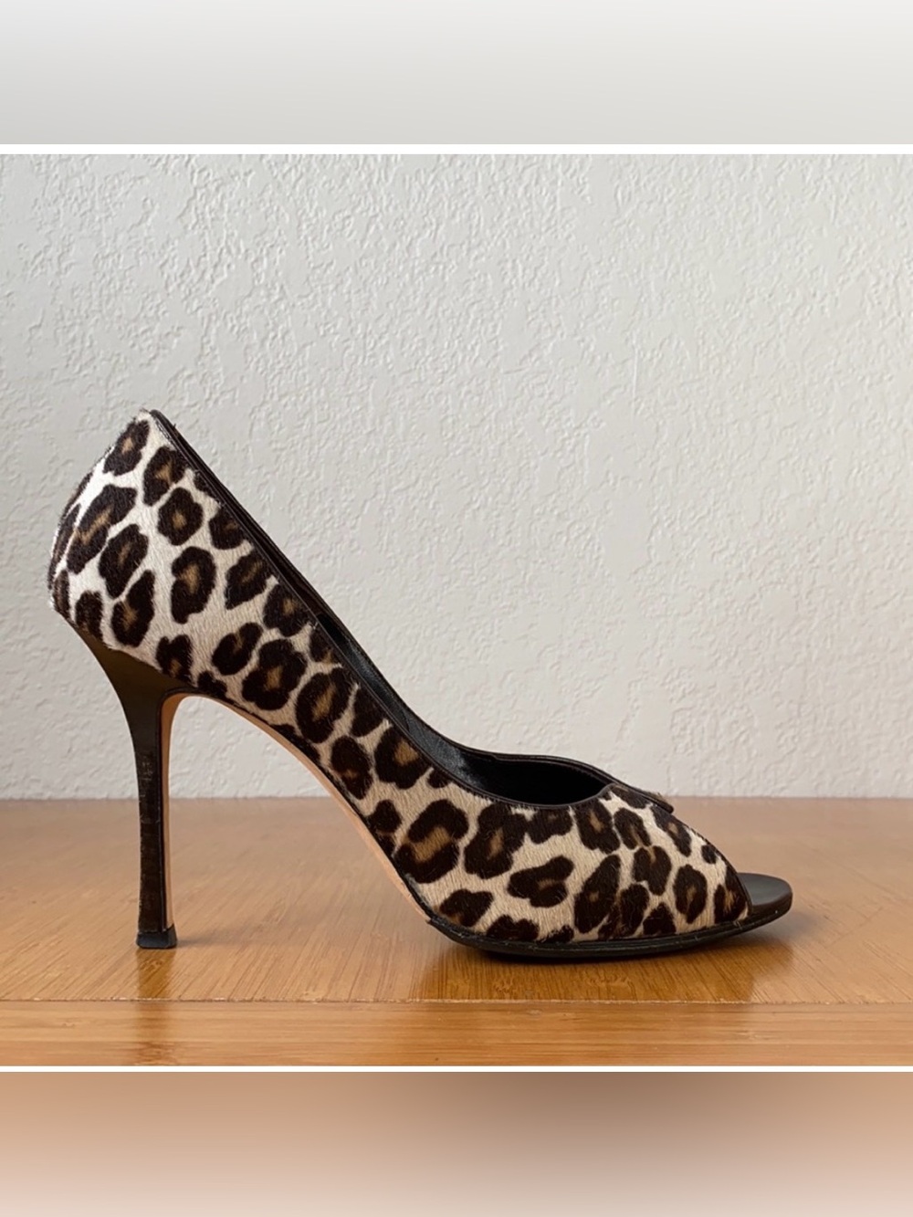 Manolo Blahnik Peep Toe Pump